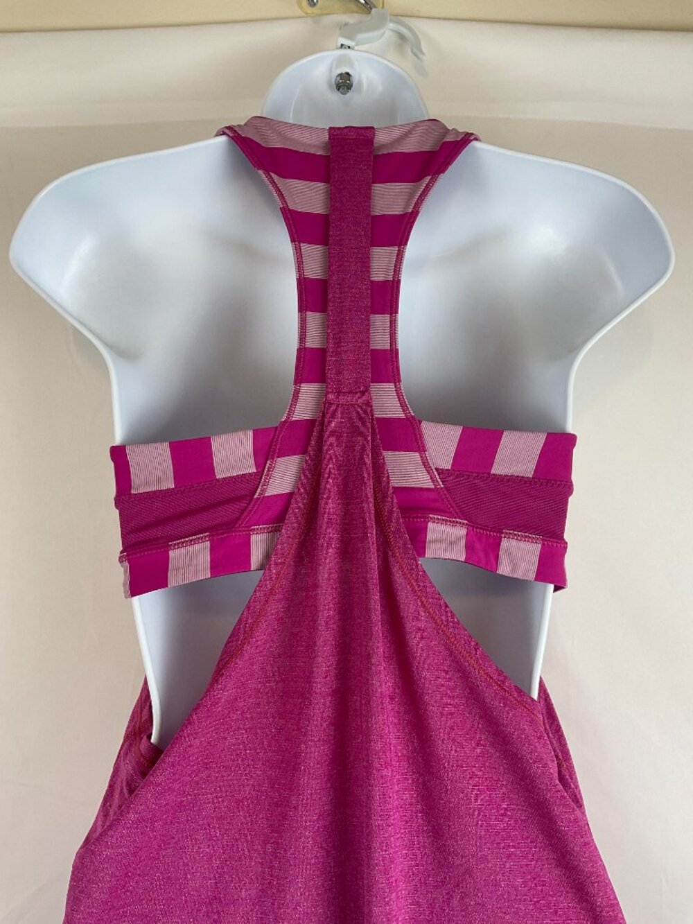 Lululemon 2-In-Run Tank 6 Heathered Raspberry Micro Macro Stripe Racerback - Picture 8 of 10